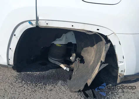 2019 Jeep Grand Cherokee Trailhawk 4X4 z USA, uszkodzony, nr VIN 1C4RJFLG3KC716814